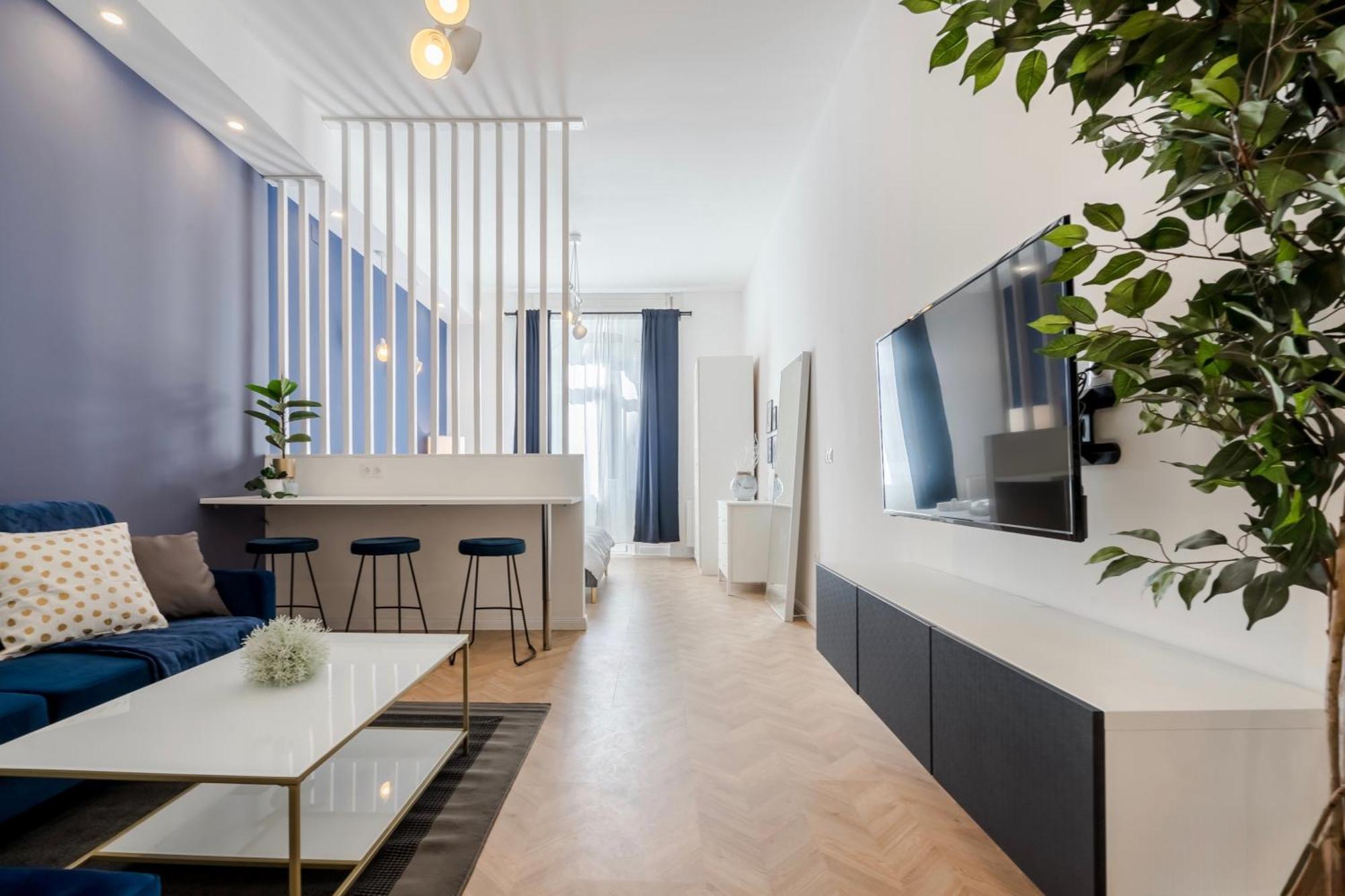 D58 - Grand Boulevard Royal Apartment - Best Location By Bqa Будапеща Екстериор снимка